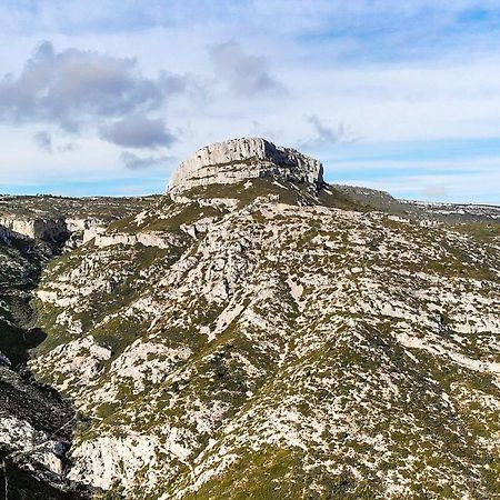 Sur Les Pas De Pagnol Panzió Aubagne Kültér fotó