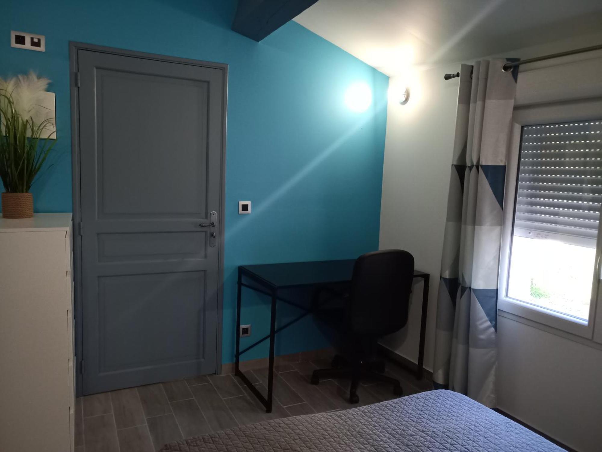 Sur Les Pas De Pagnol Panzió Aubagne Szoba fotó